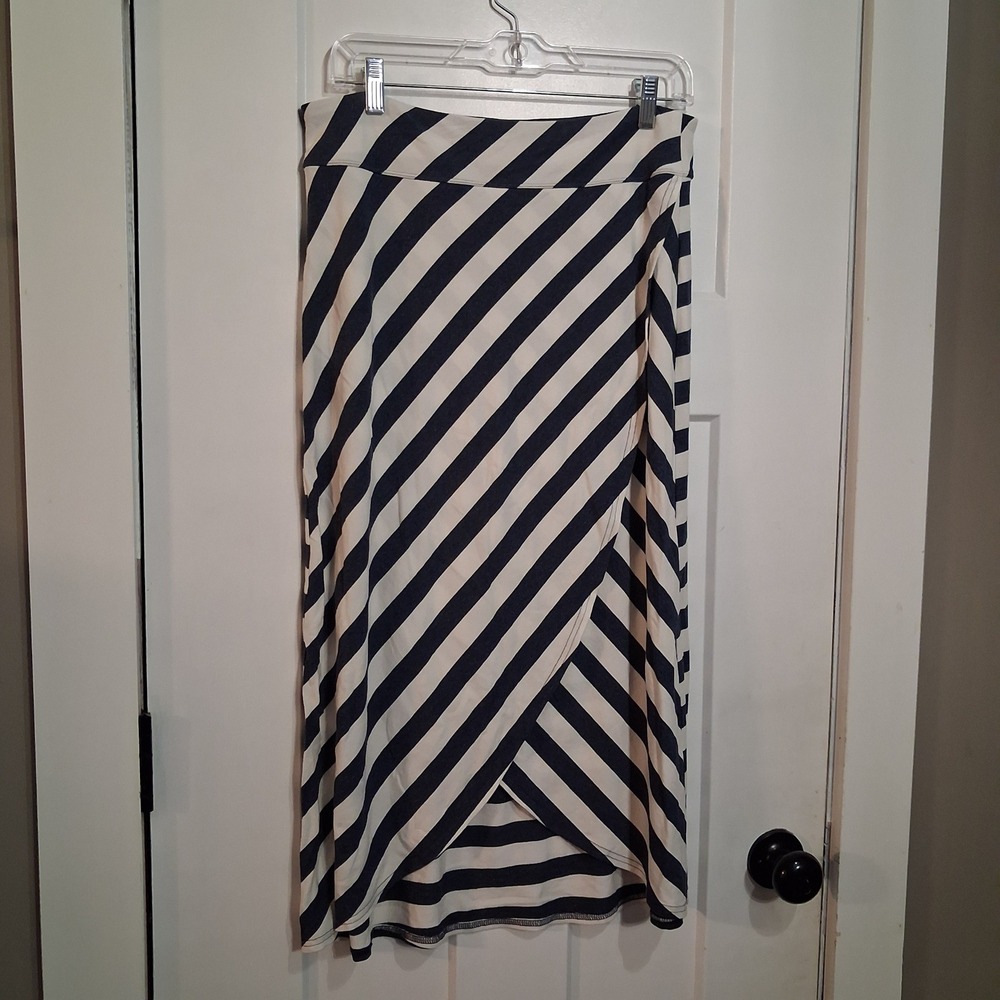 Athleta Skirt Womens M Navy Stripe Tulip Hem Maxi Casual Beach Nautical Summer